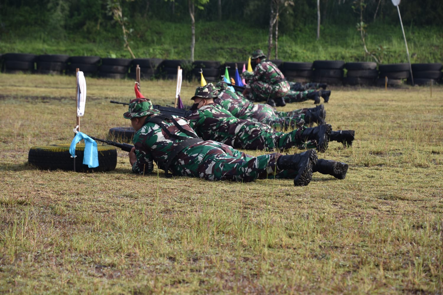 Asah Naluri Tempur, Prajurit Korem 073/Makutarama Laksanakan Latihan Menembak 